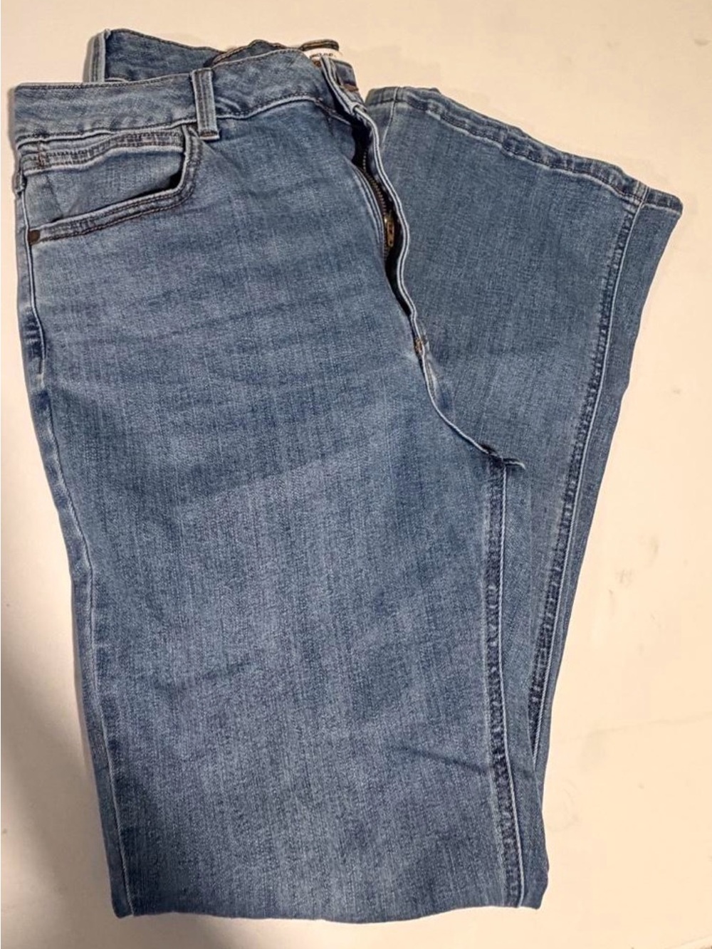 Wrangler Women's Straight Leg Jeans - Light Blue Denim